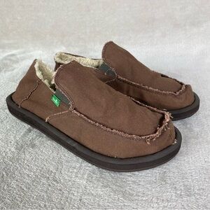 Sanuk Vagabond Chill Shoes Mens Size 9 Brown Canvas Fur Lined Slippers NEW